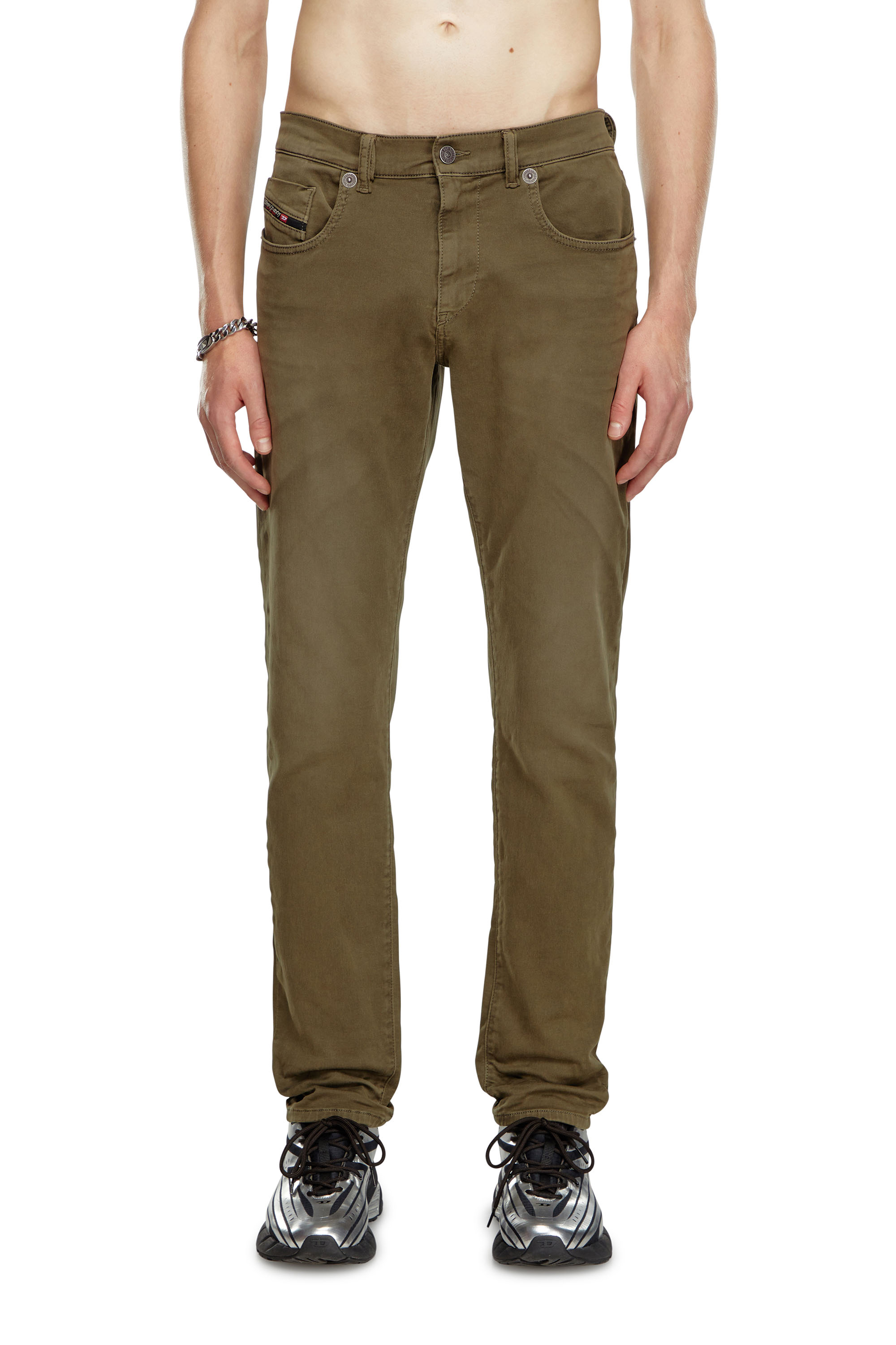 Diesel - Man Slim 2060 D-Strukt Joggjeans® 0670M, Military Green - Image 2