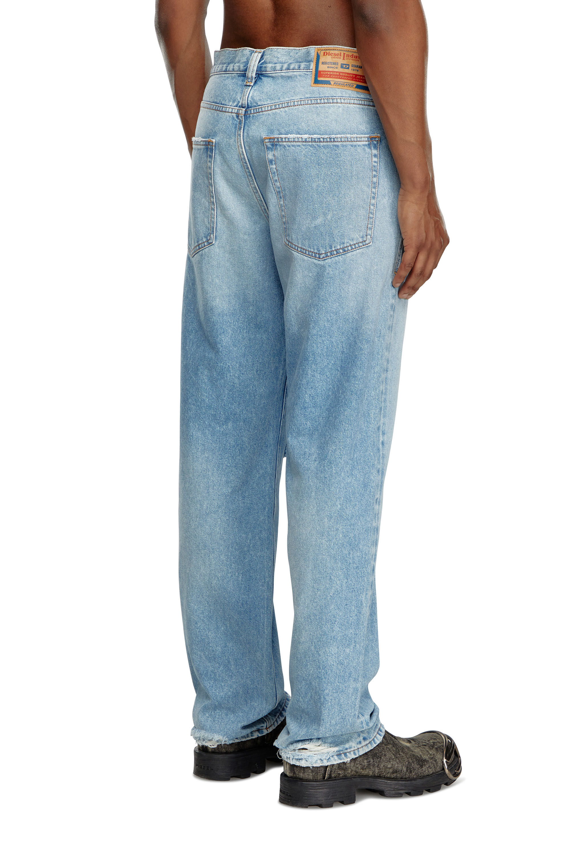 Diesel - Uomo Straight Jeans 2010 D-Macs 09J80, Blu Chiaro - Image 4