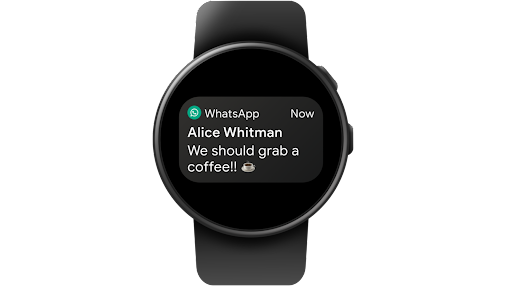 Utilisation de WhatsApp sur Wear OS pour lire des messages sur une montre intelligente et y répondre.