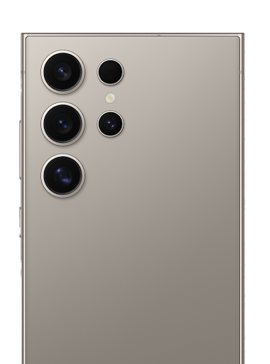 A parte traseira do Samsung Galaxy S24 Ultra em cinza, elegantemente posicionada sobre um fundo verde suave. O conjunto de câmeras impressionante é o destaque, e este telefone potente já está disponível para pedidos!