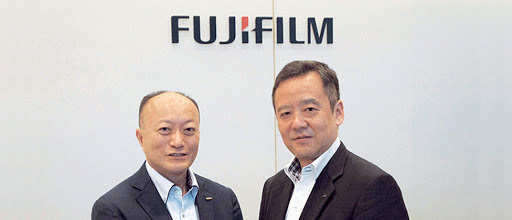 fujifilm-hero_01