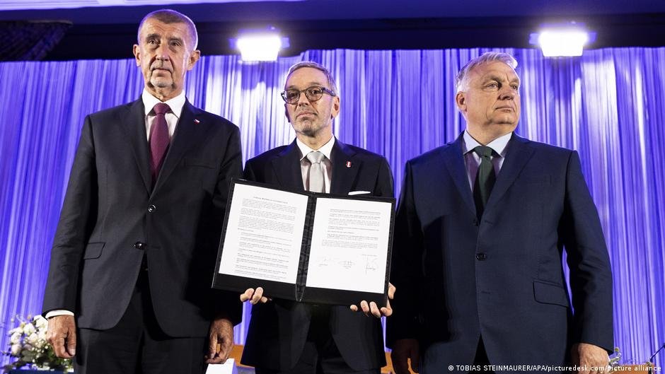 Babis, Kickl and Orban held a news conference Sunday to announces Patriots for Europe | Photo: TOBIAS STEINMAURER/APA/picturedesk.com/picture alliance