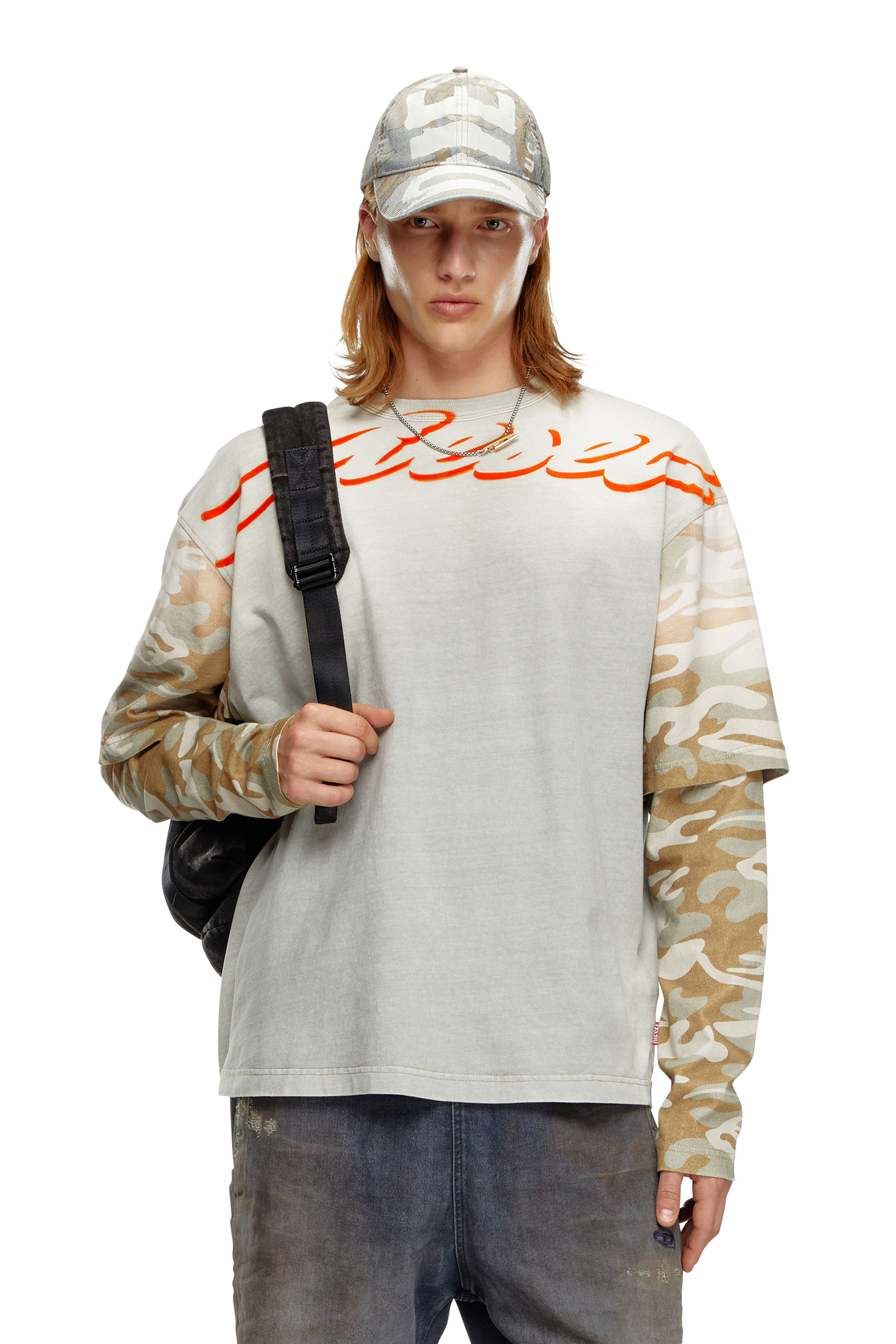 Diesel - T-WESHER-Q2, Man's Layered top with camo motif in Grey/Brown - 1