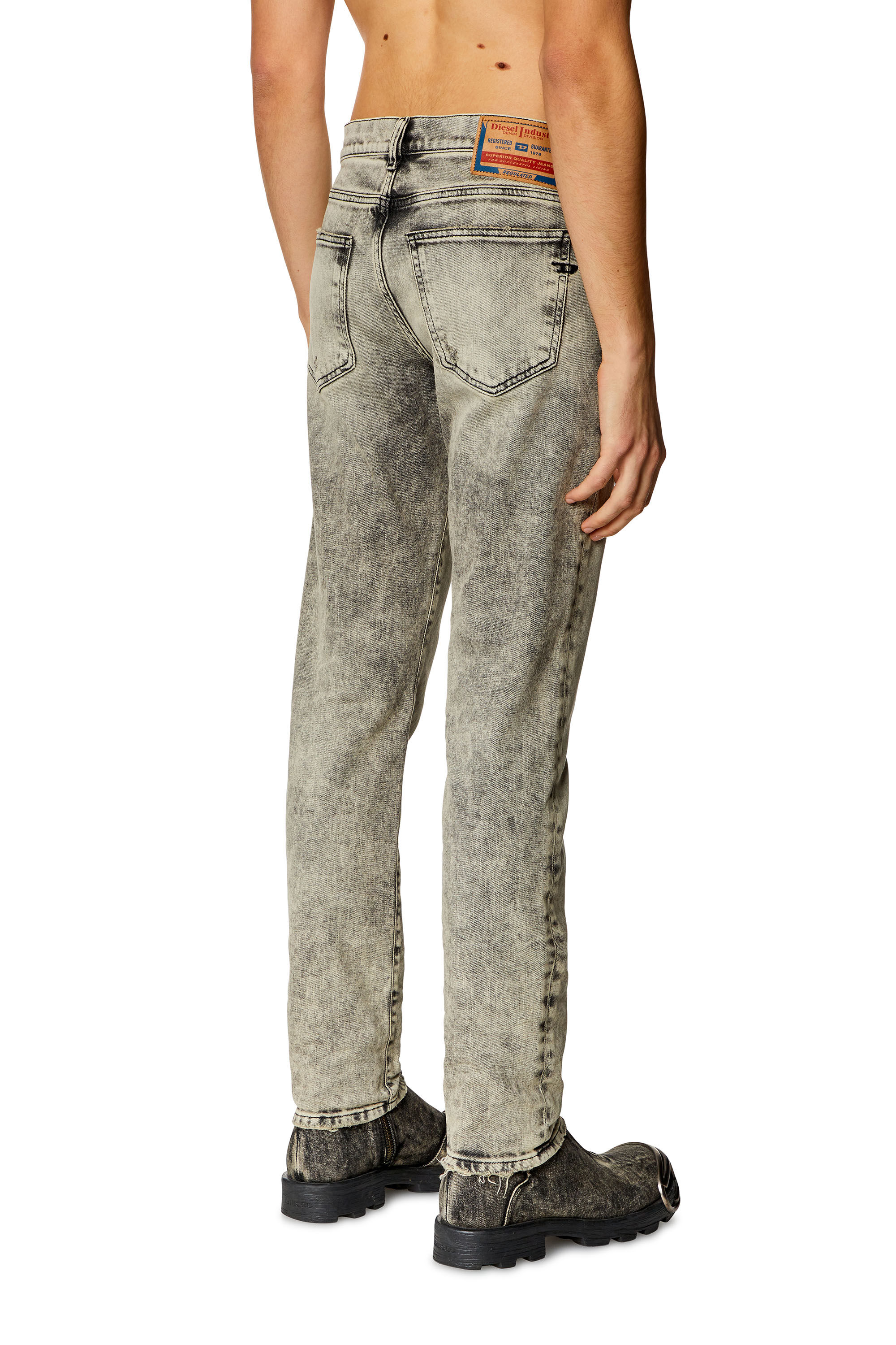 Diesel - Man's Slim Jeans 2019 D-Strukt 09H56, Grey - 4