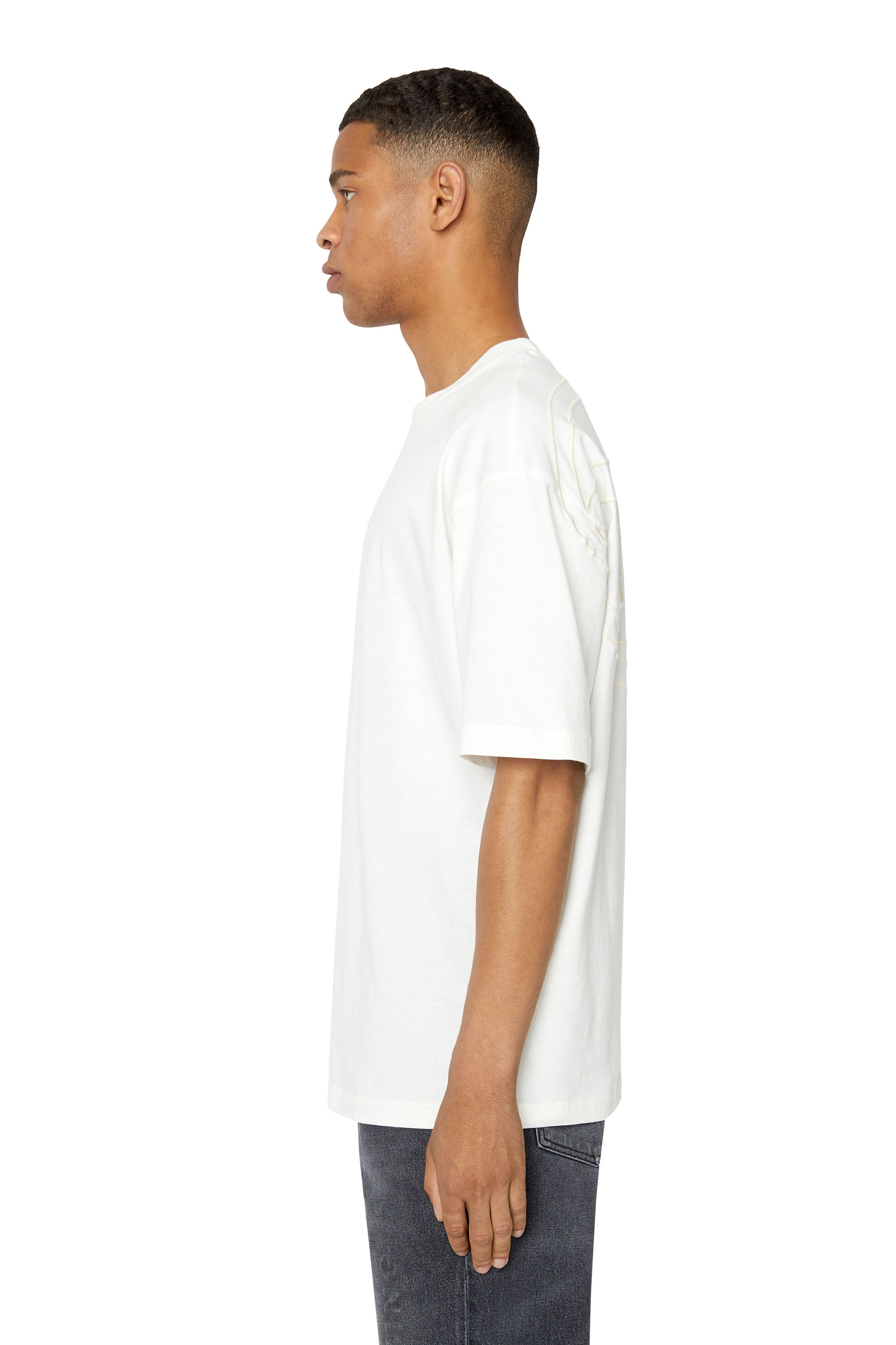 Diesel - T-BOGGY-MEGOVAL, Man T-shirt with back maxi D logo in White - Image 6