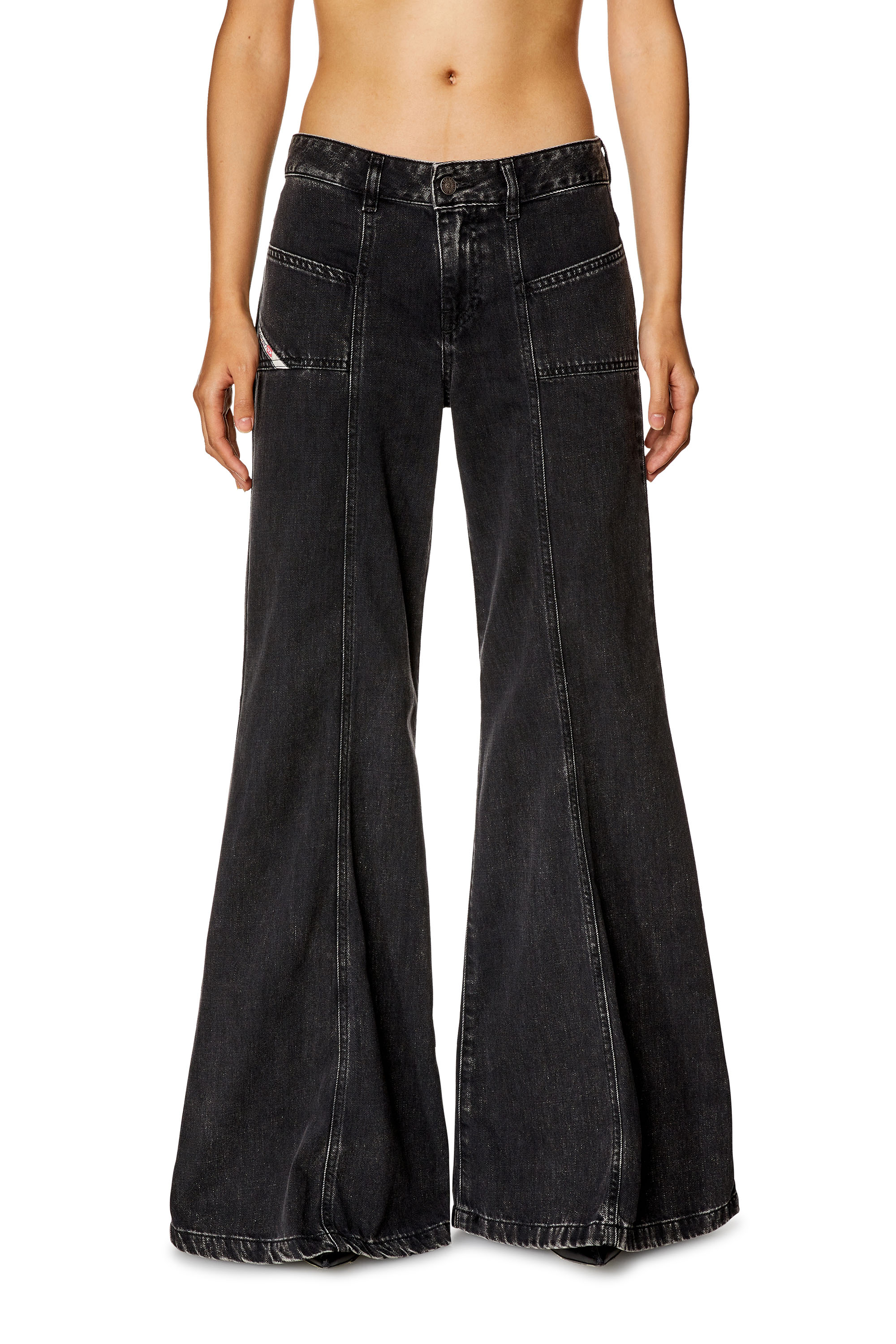 Diesel - Bootcut and Flare Jeans D-Akii 068HN, Mujer Bootcut y Flare Jeans - D-Akii in Negro - Image 2