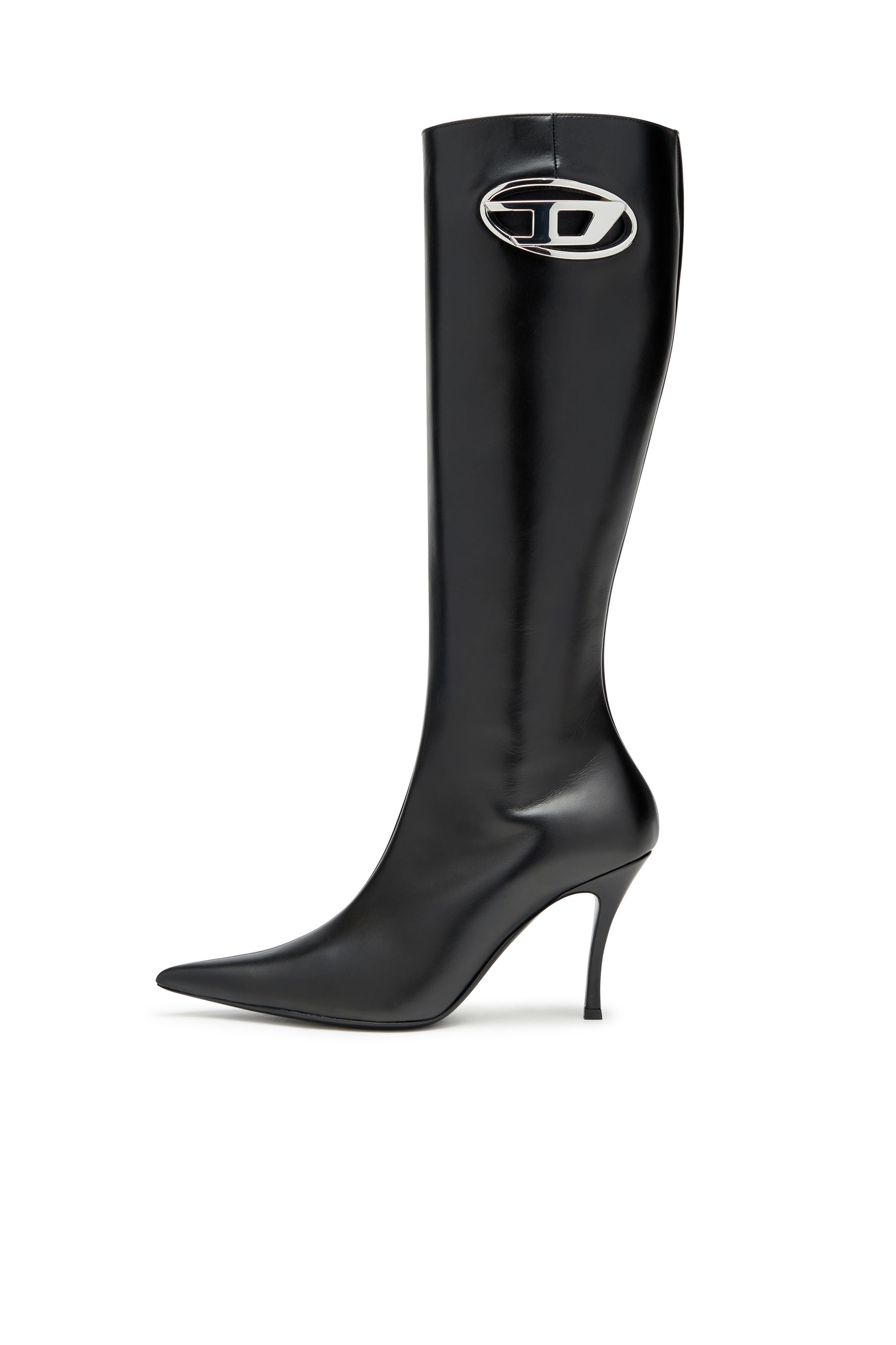Diesel - D-VENUS HBT, Mujer D-Venus-Botas de piel con placa oval D in Negro - Image 7