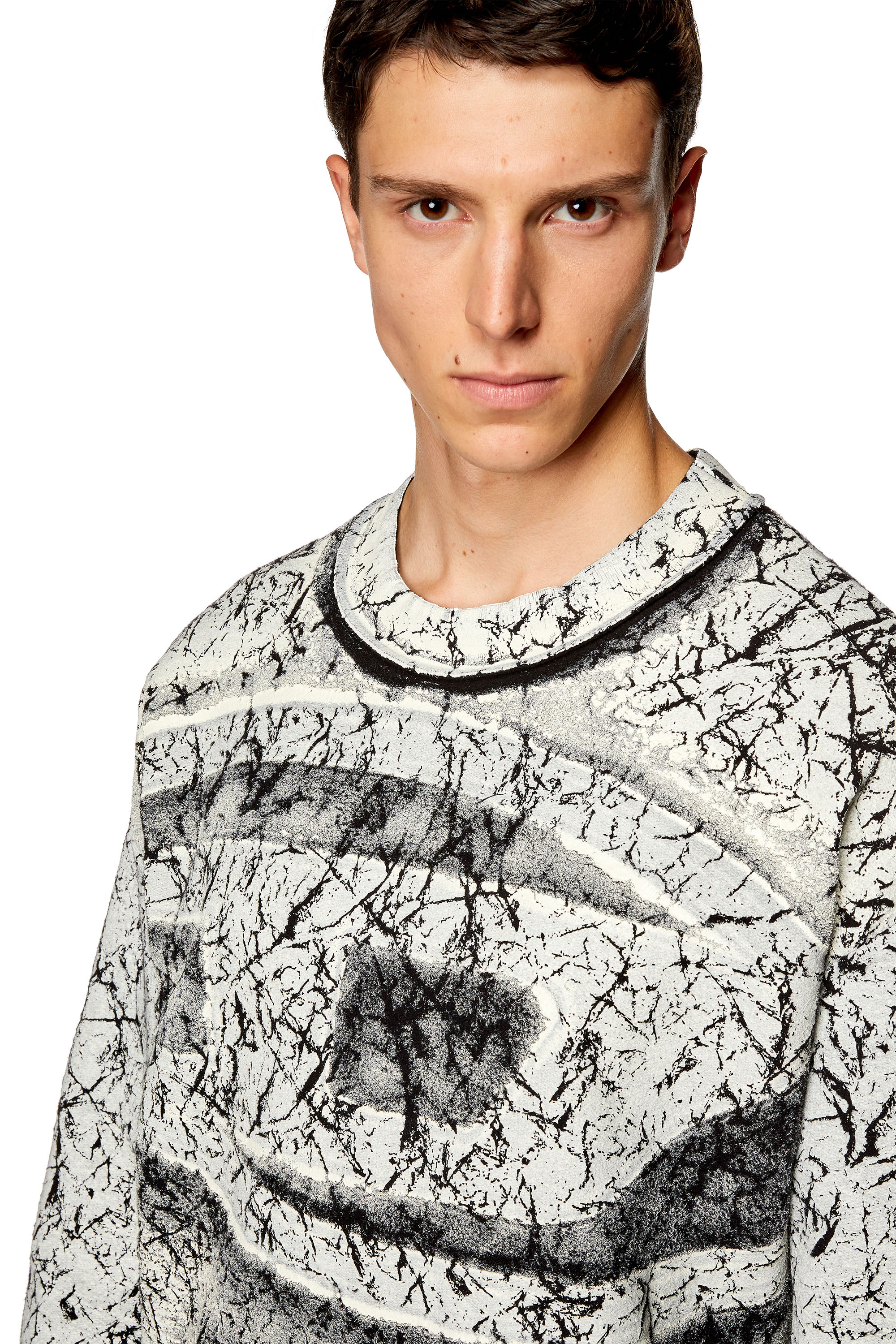 Diesel - S-MACOVAL, Man Sweatshirt with cracked coating in Multicolor - Image 4