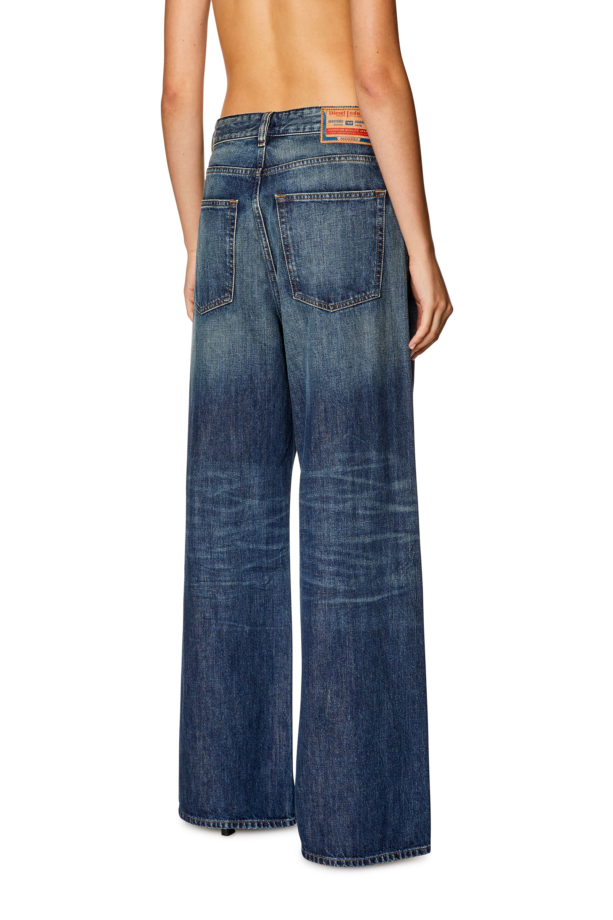 Diesel - Straight Jeans 1996 D-Sire 09H59, Mujer Straight Jeans - 1996 D-Sire in Azul marino - Image 3